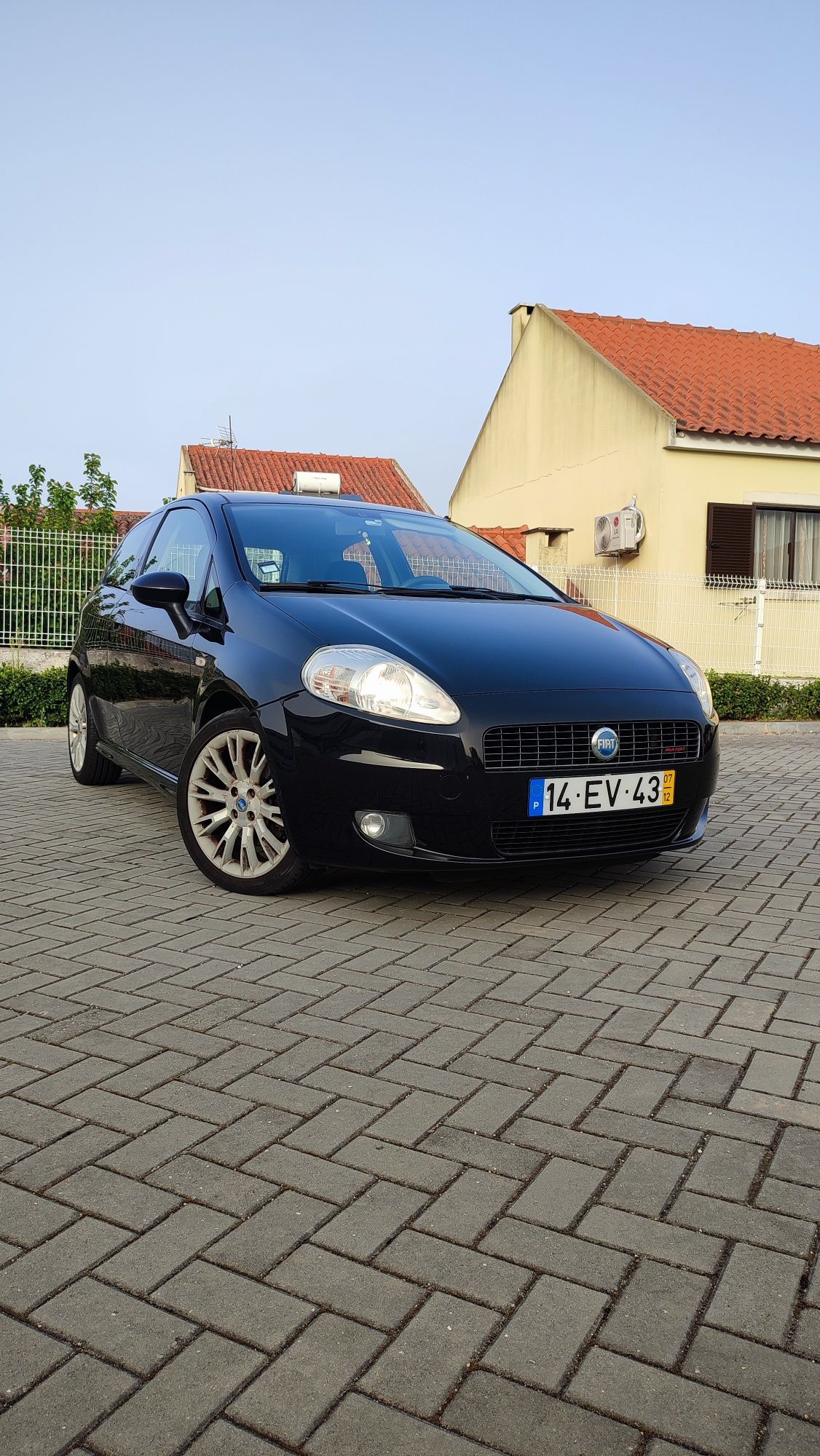 Fiat Grand Punto Sport Coupé