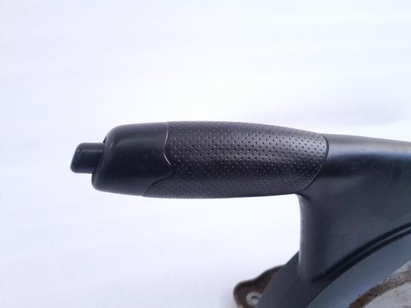 Travão de mão / parque NISSAN Juke (F15)