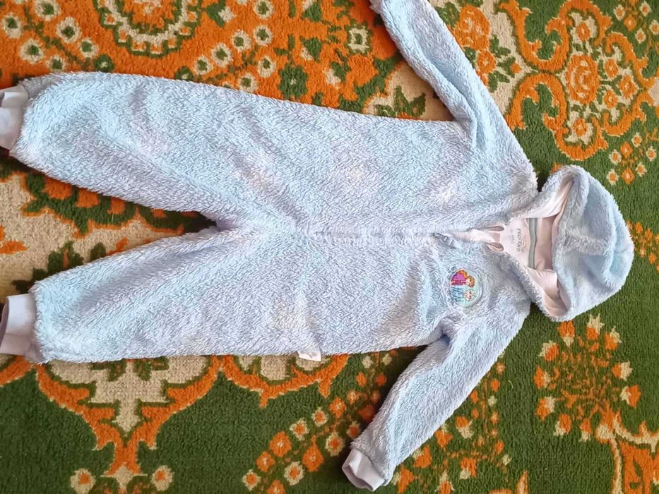 Детские  пижамы  и  кигуруми.