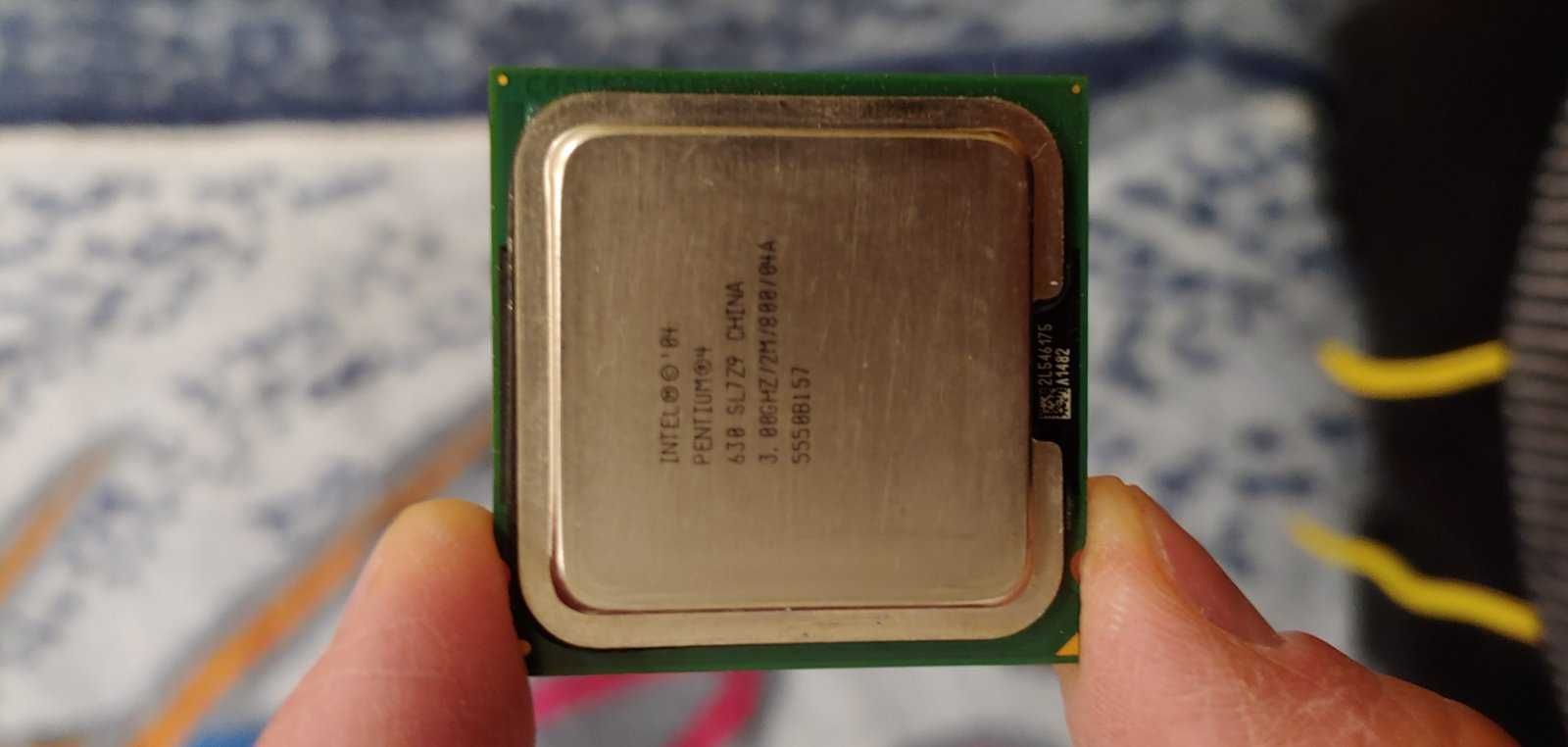 AMD Sempron 3600+ , AMD Sempron 145, Intel Pentium 4 630