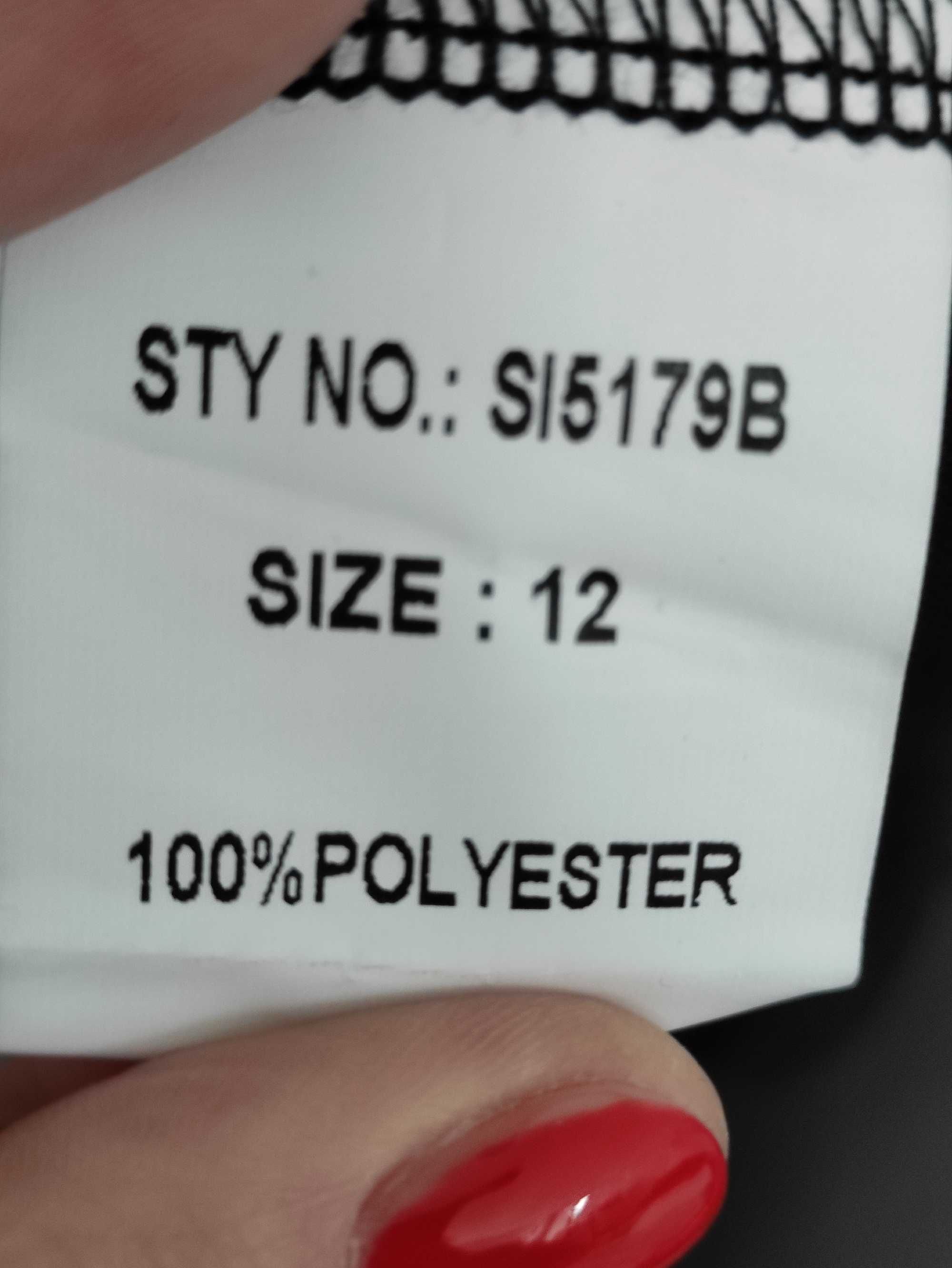 Bluzka w oryginalnym princie wiązana z tyłu