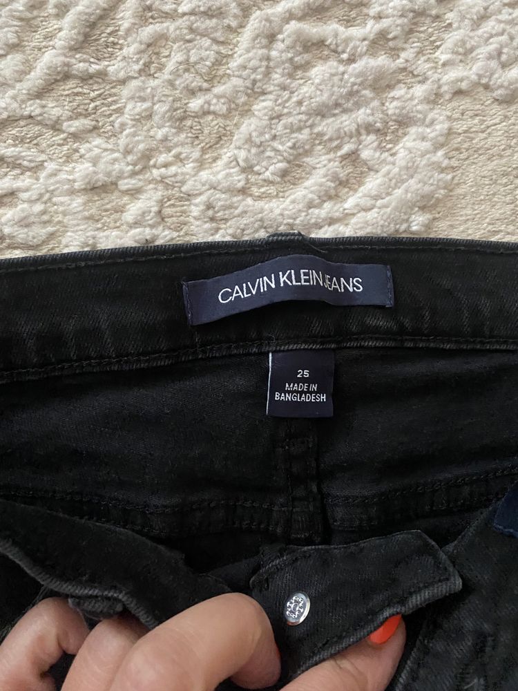 Нові джинсові шорти Сalvin Klein