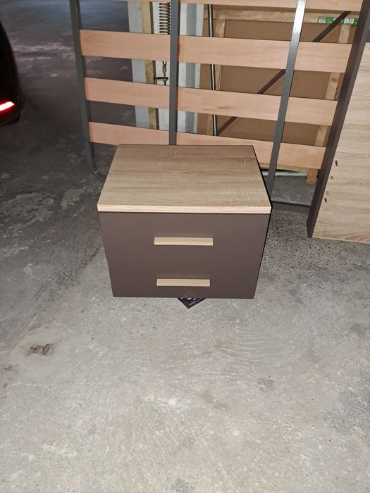 Venda Mesinha de cabeceira Urgente