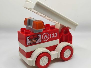 Lego DUPLO My First Wóz strażacki 10917 + światła L10