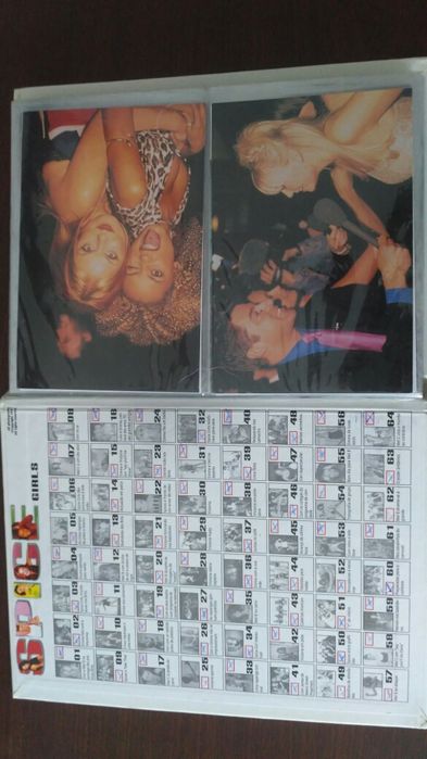 2 Official Spice Girls Photo Albuns + 34 Fotos Extra