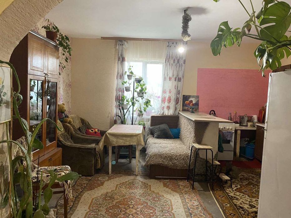 Продам будинок на Таращанському масиві