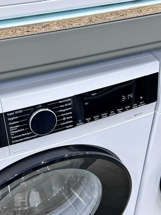 Пральна та сушильна машини Siemens IQ500 WG56G2M40 та WQ33G2D40