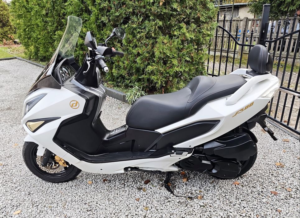 Skuter Daelim S300 11 tys.km 2016r. Keyless! Wtrysk LED Biała perła!