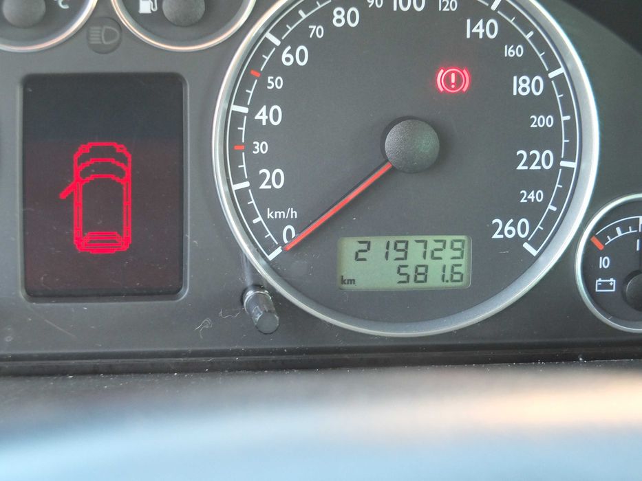 Volkswagen Sharan 2,0 benzyna