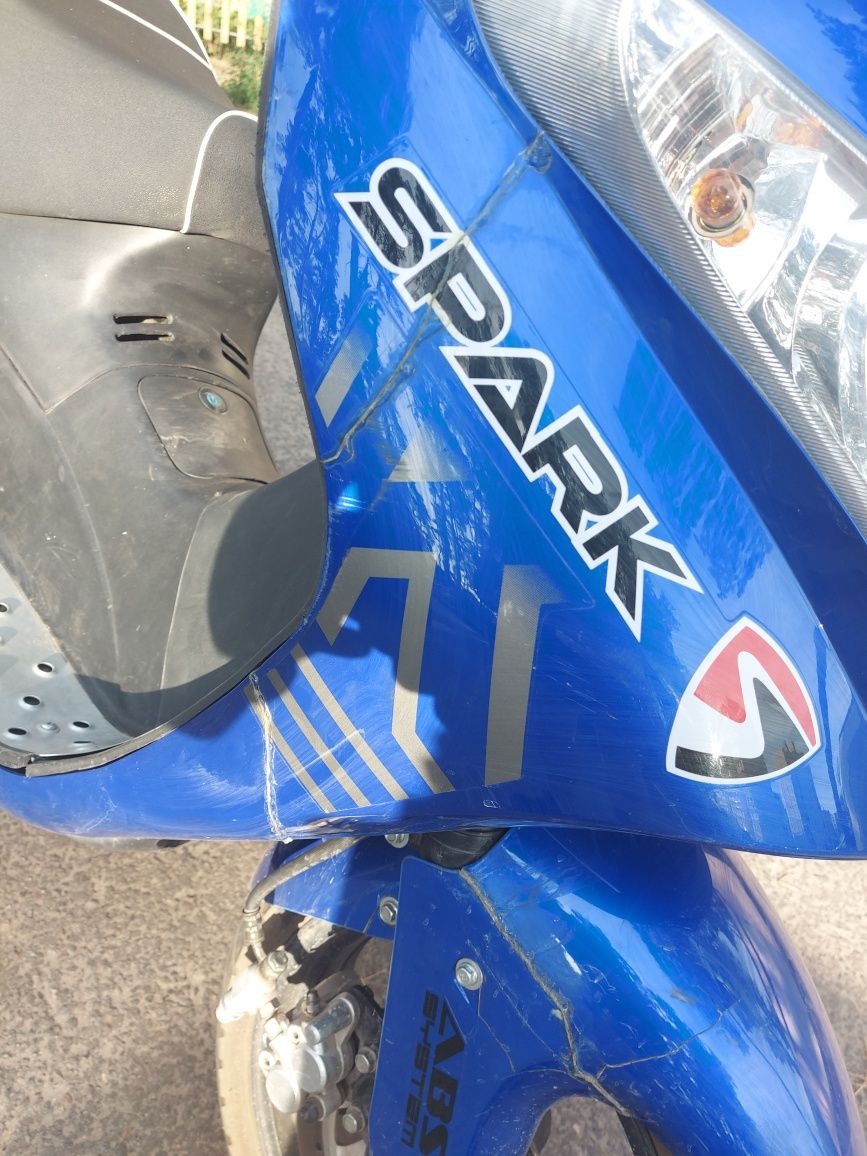 Продам скутер SPARK 150S-28