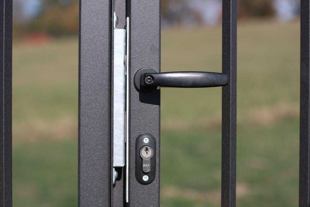 Brama przesuwna 150x400 profil pionowy ocynk ogniowy+ral