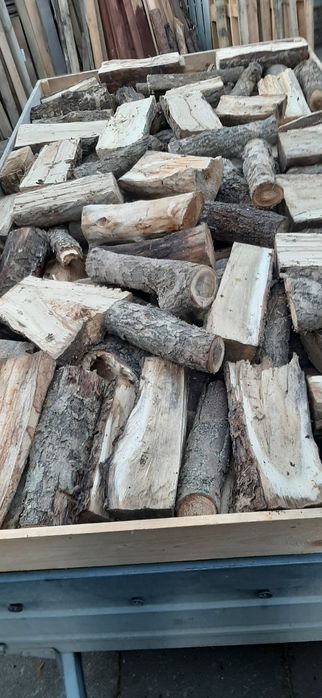 Drewno opałowe suche