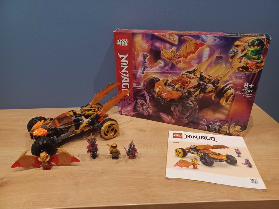 Lego Ninjago 71769 Smoczy krążownik Cole'a