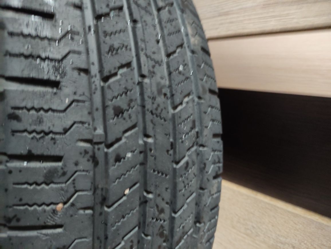 Шина Hankook Dynapro HT 225 65 R17 залишок протектора 6мм