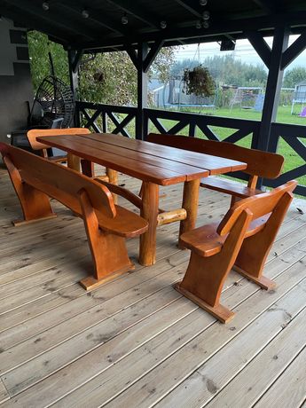 Zestaw ogrodowy, tarasowy, drewniany, stół plus 4 ławki