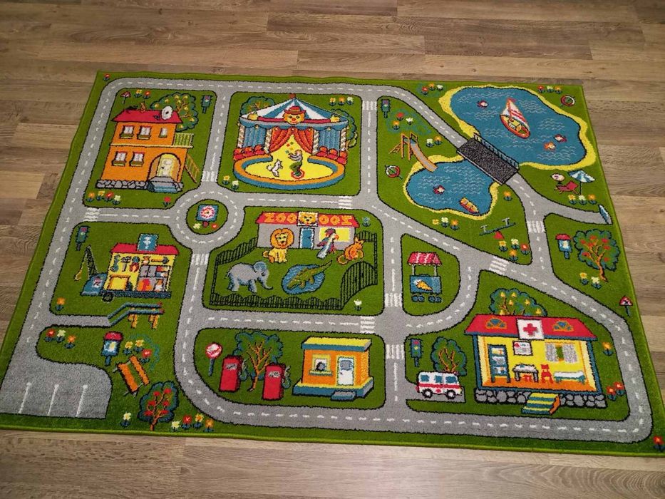 Продам коврі в хорошому стані