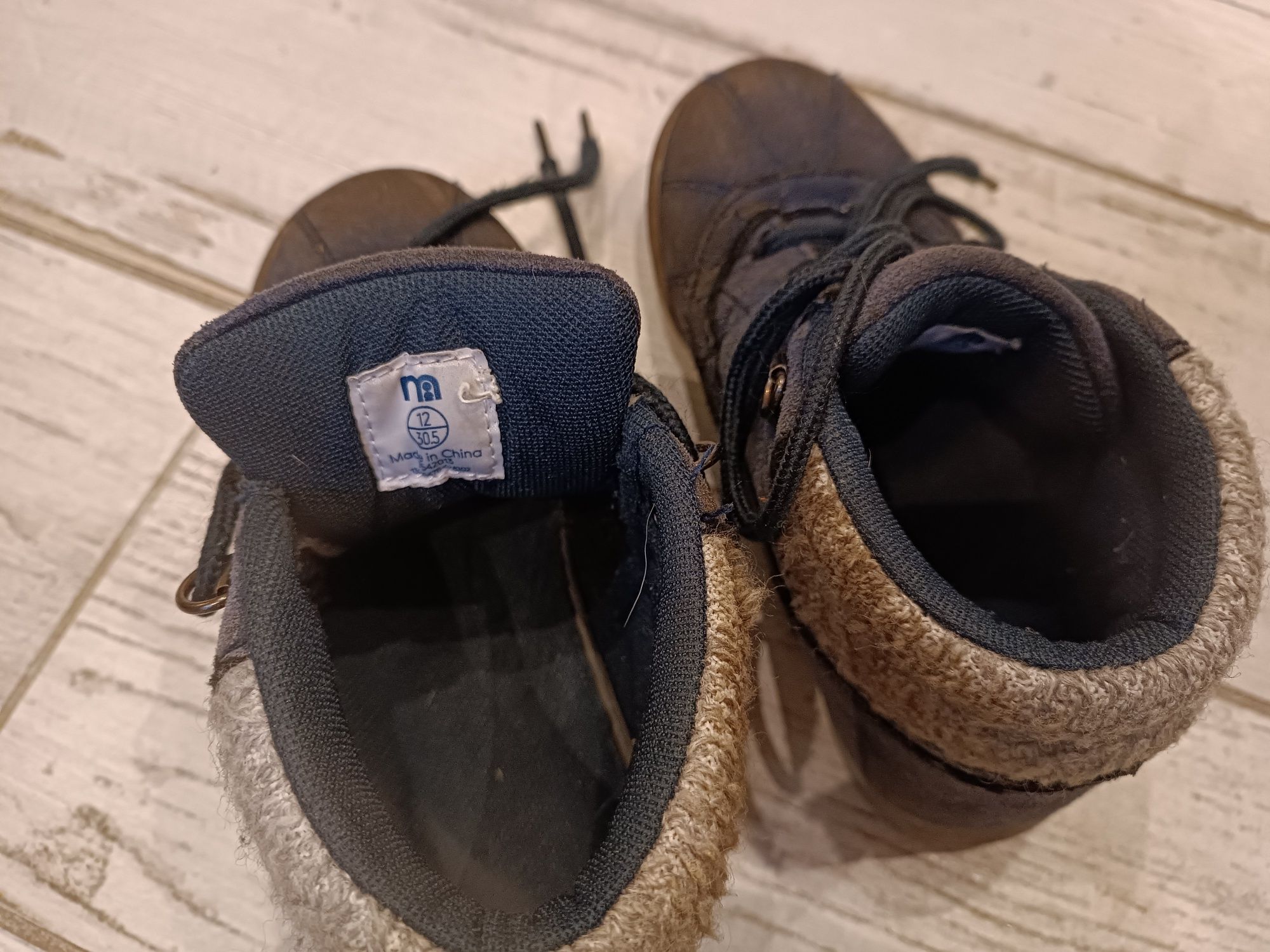 Trzewiki buty wiosenne półbuty 30 19 cm Mothercare zamsz