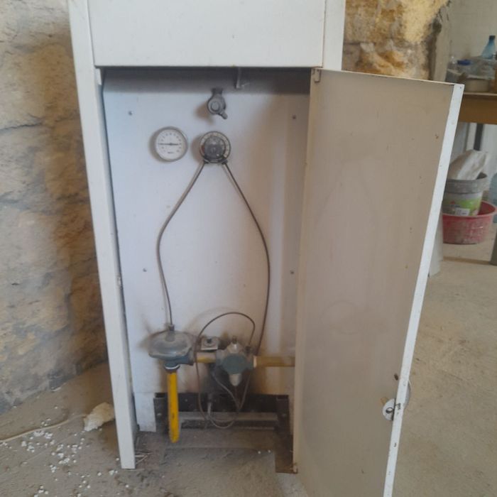 Газовый котел  б/у