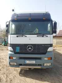 Mersedes Actros маніпулятор