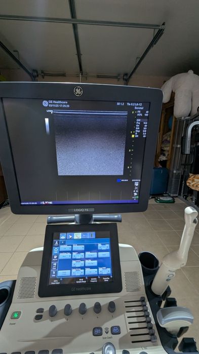 Продаю аппарат узи, узд