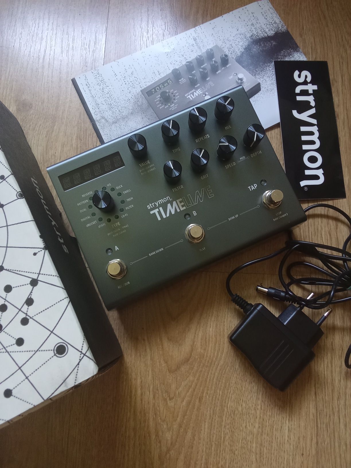 Strymon Timeline delay echo looper