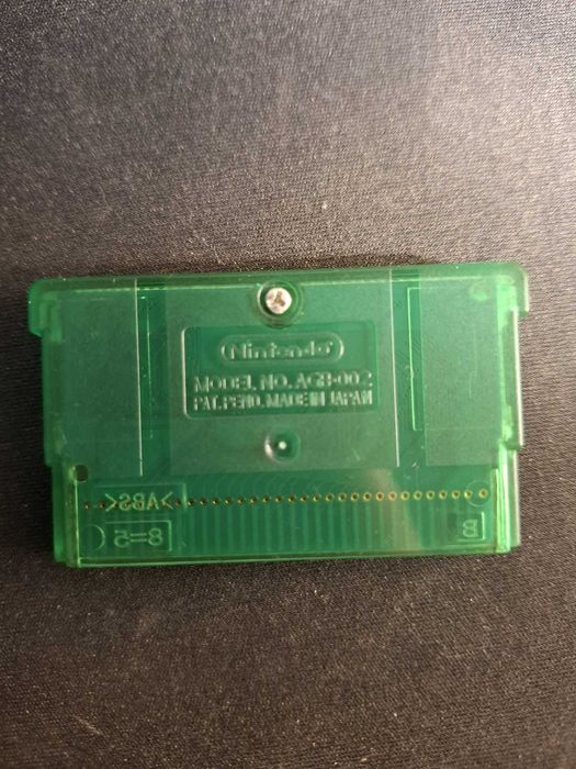 Pokémon Emerald Version - Game Boy Advance (NINTENDO)