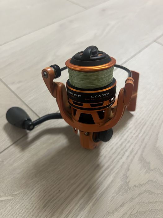 Котушка Select Luna 2000