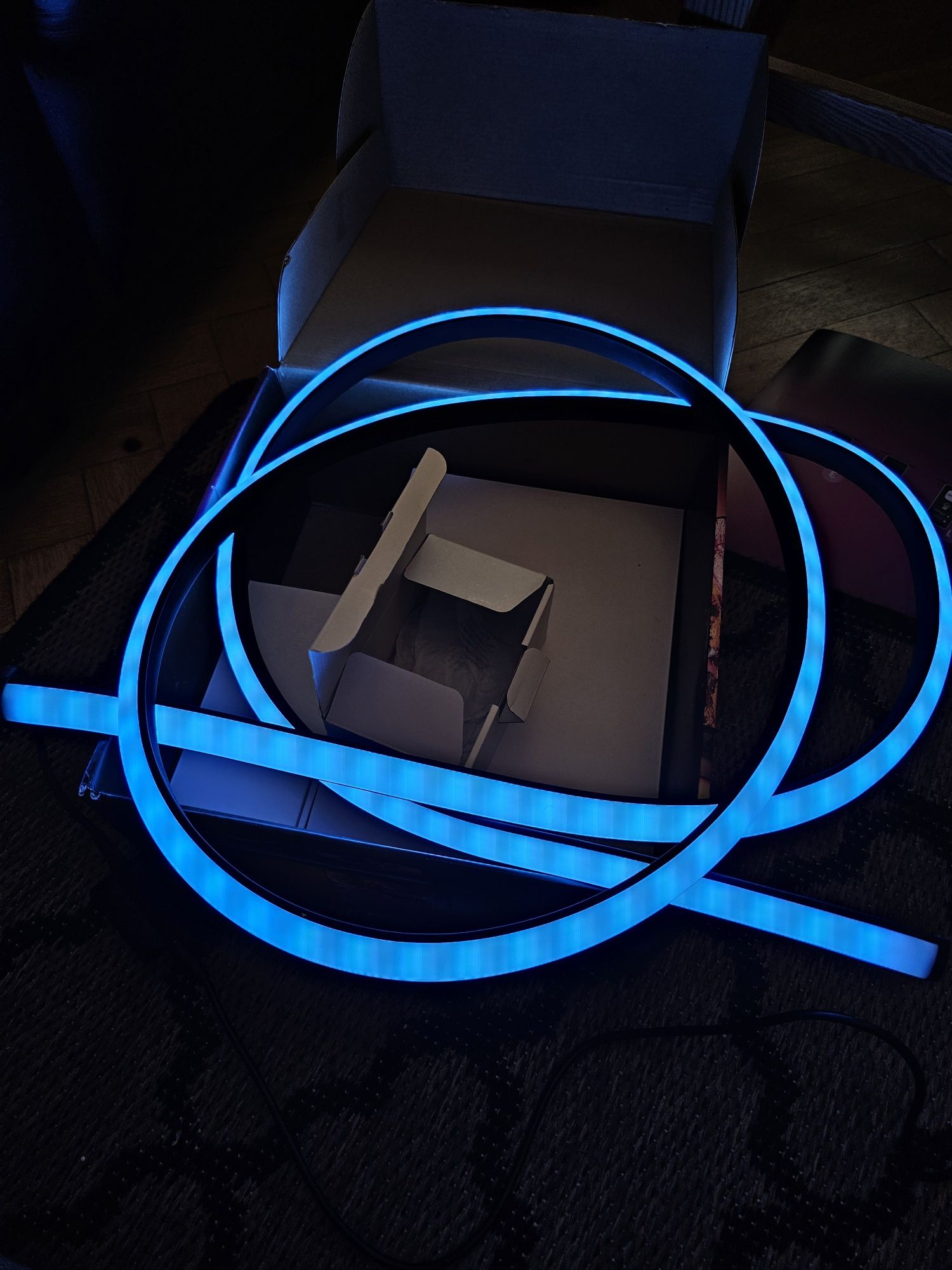 Philips Hue White and Colour Ambiance Play gradient lightstrip 55-65"