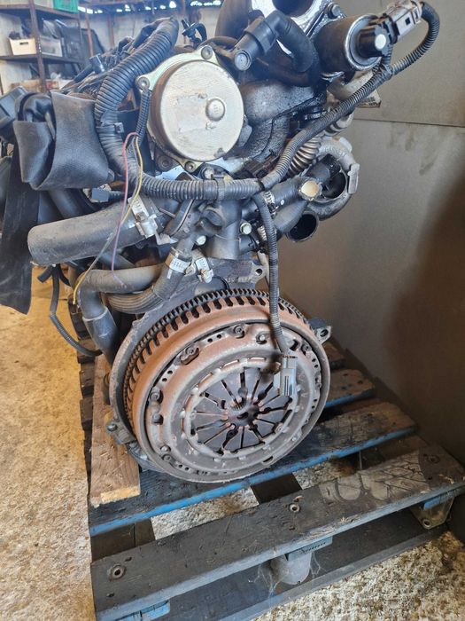 Motor Mitsubishi Carisma/Space Star 1.9 F9Q1 DID