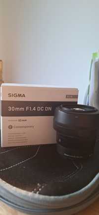 Sigma 30 mm 1.6 DC sony e