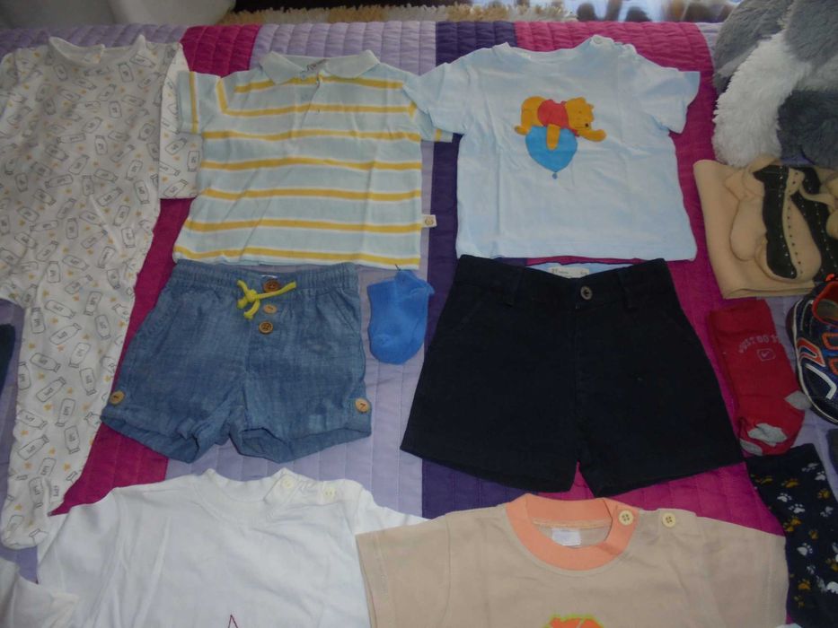 lote de roupa de menino bebé os ténis da marca Geox