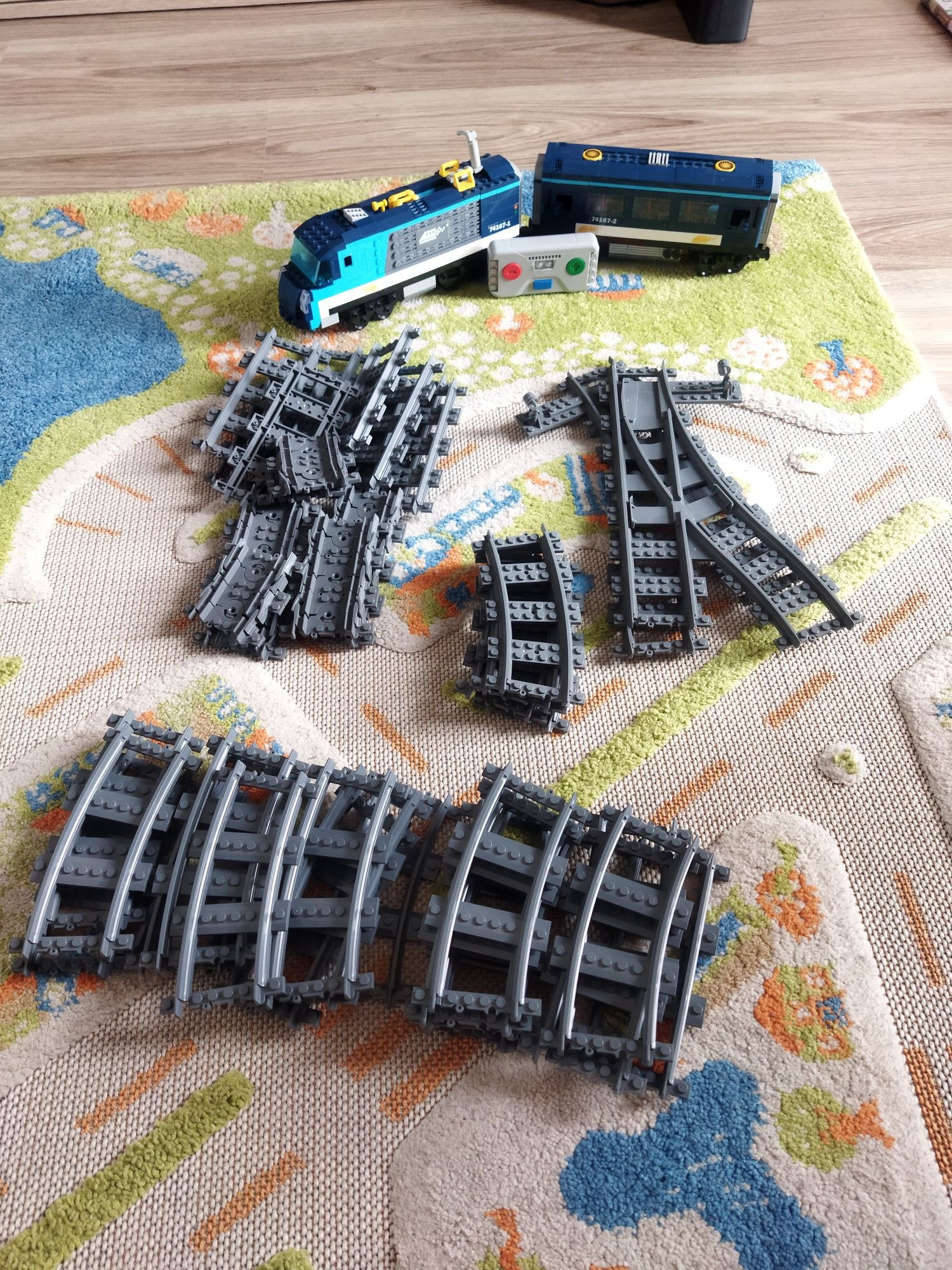 Pociąg jak LEGO City