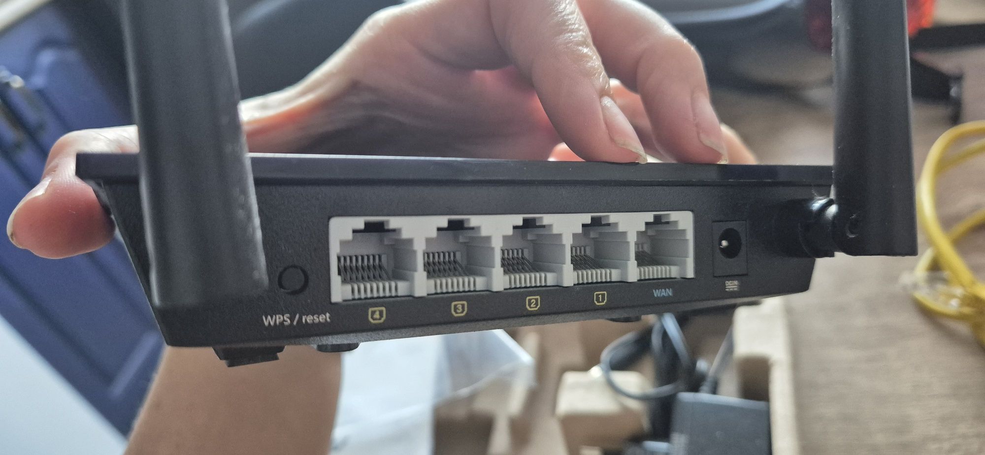 Router ASUS RT-N12+ DSL 3 w 1