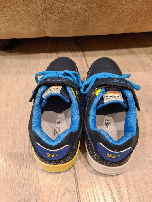Новые кроссовки Sport для мальчика размер 34-35