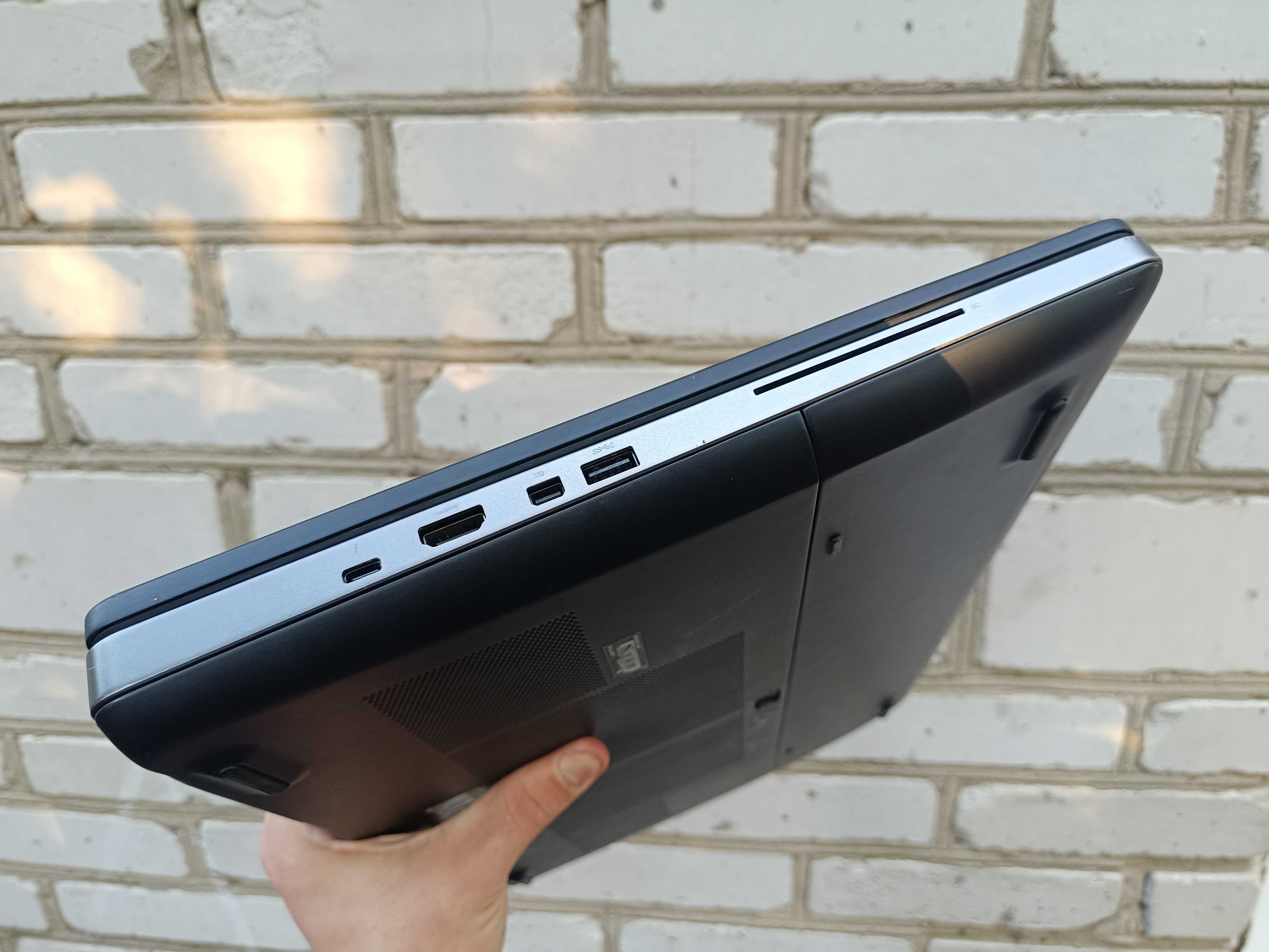 17.3" 8гб Nvidia, Ігровий ноутбук DELL (Xeon/16gb/1000gb/P4000 8GB)