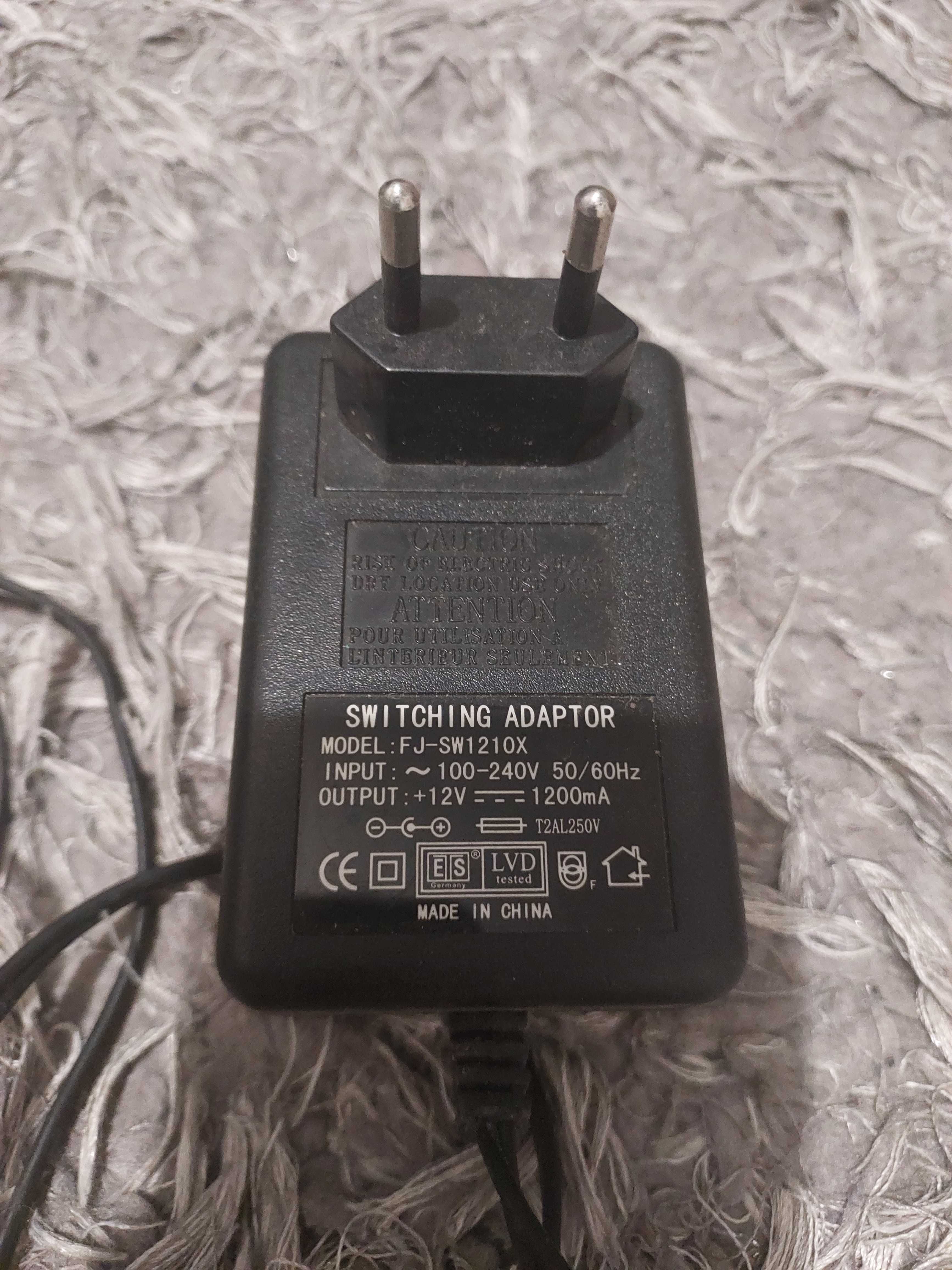 Zasilacz, ładowarka Switching FJ-SW1210X