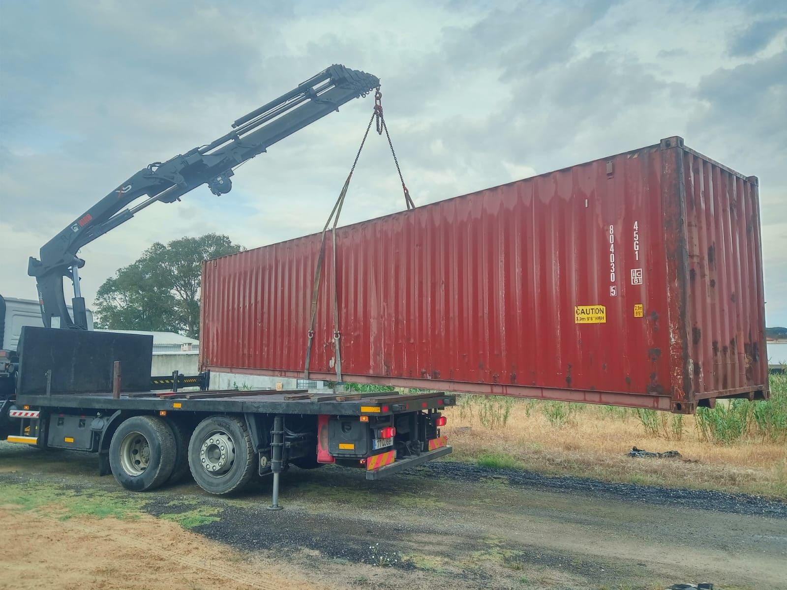 Transportes carga geral grua contentores maquinaria módulos mobilhome