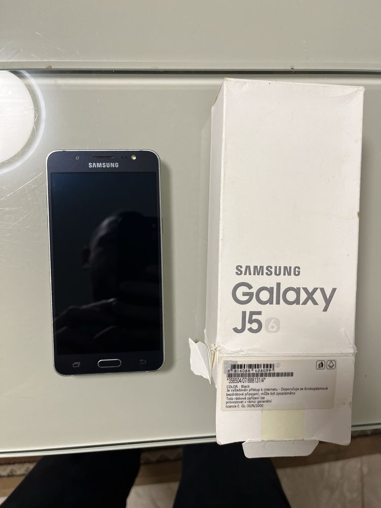 Телефон samsung galaxy j 5