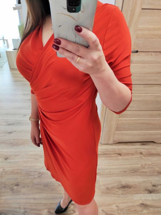 NOWA sukienka z wiskozy z kopertowym dekoltem do karmienia M/L