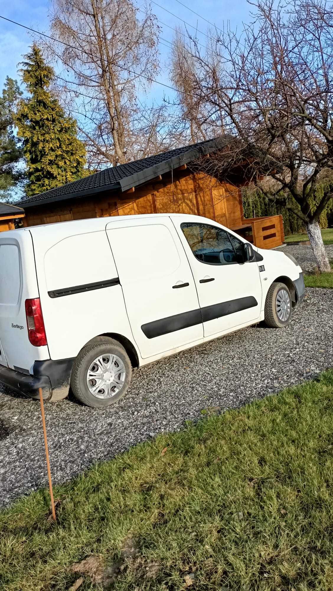 Citroen Berlingo 2011r. 1.6HDI VAN, stan dobry, doinwestowany