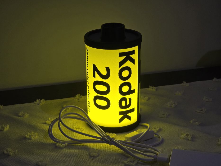 Luminária Kodak 200 Filme Fotográfico