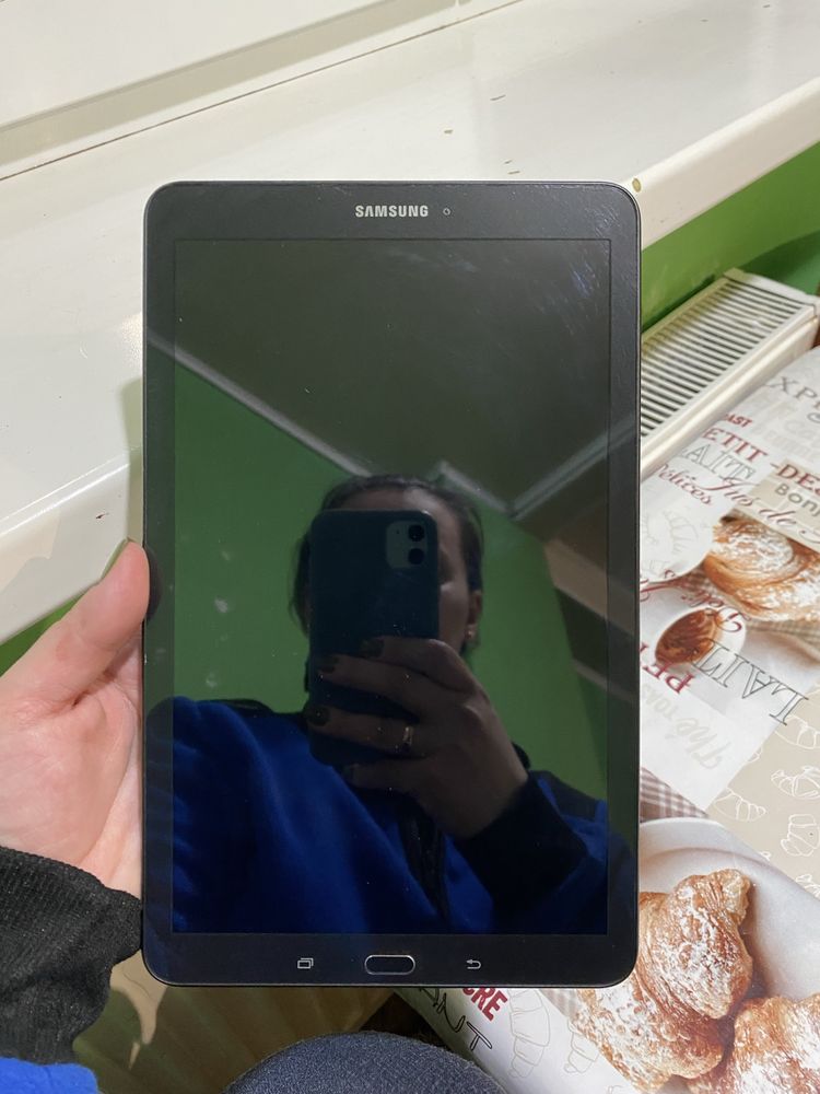 Планшет Samsung