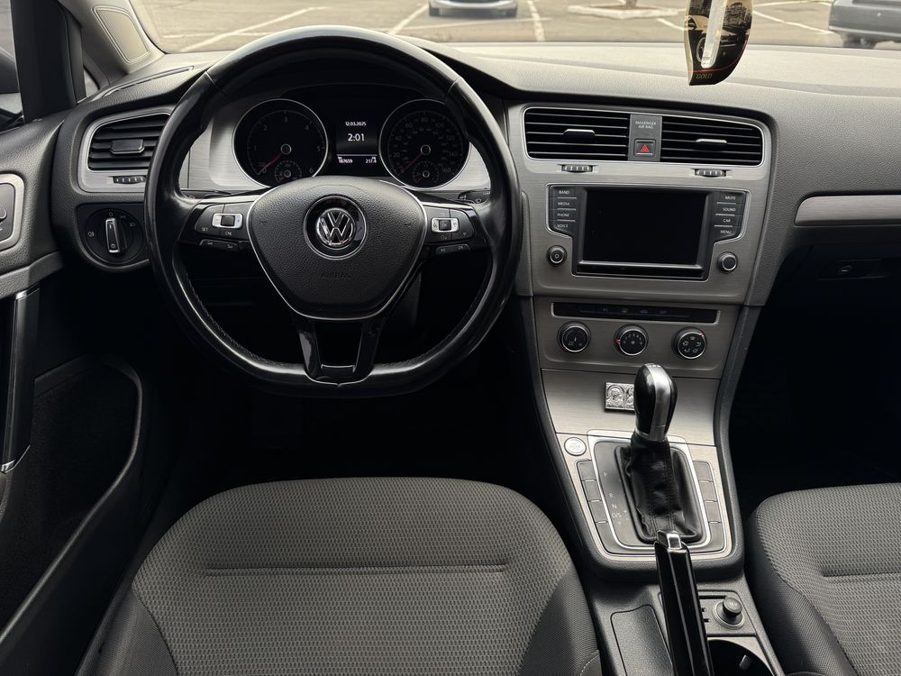 Volkswagen Golf 7 2.0 Disel. Автомат