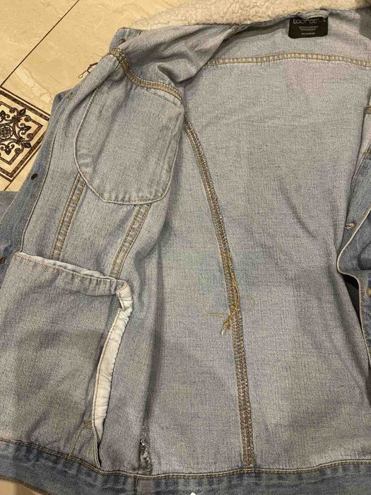 Продам чоловічу джинсову куртку розміру  S-M