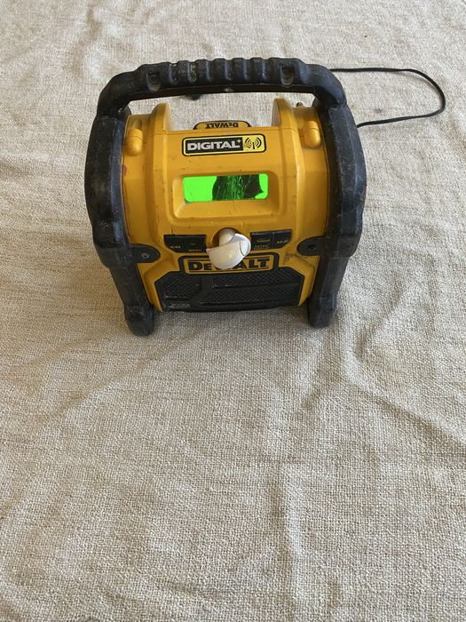 Радио DeWalt DCR020 Germany