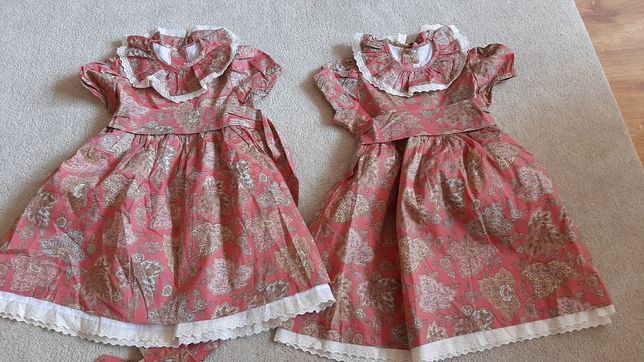 2 vestidos de criança 3 e 4 anos