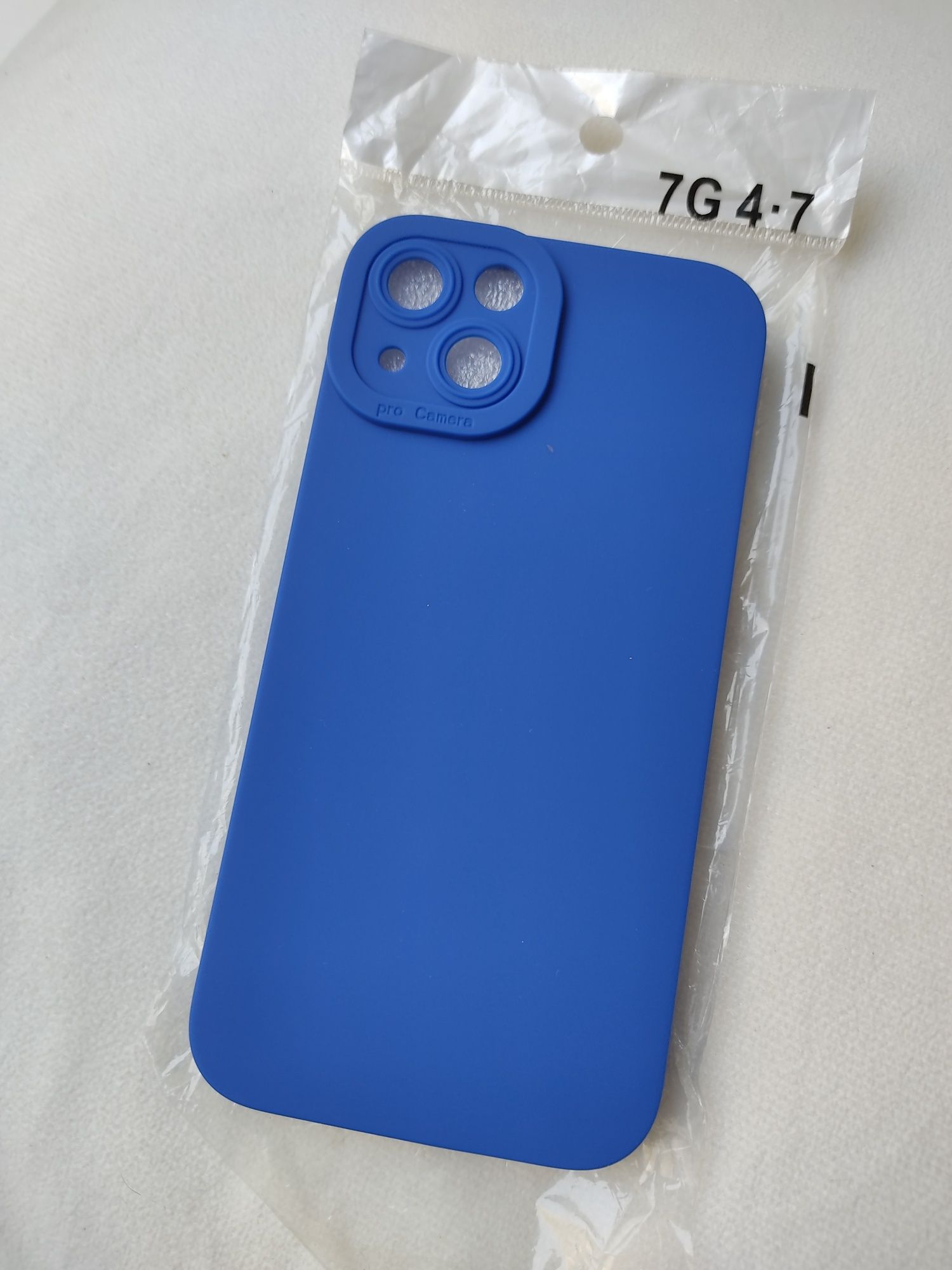 Capa Iphone 13 Azul com proteção de câmera •nova/embalada•