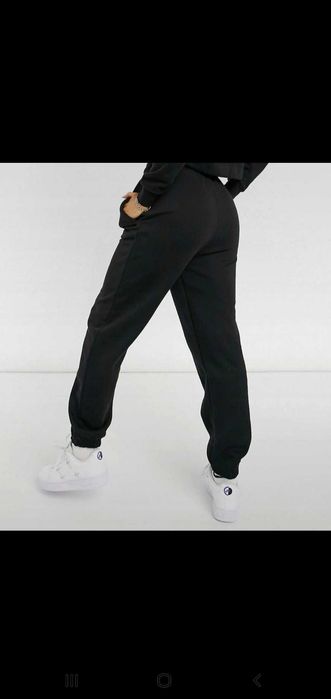 Spodnie dresowe damskie