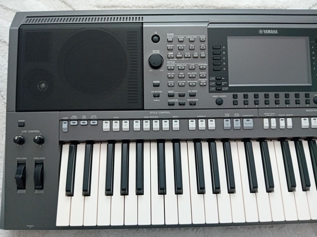 Yamaha psr s770 stan sklepowy + dodatkowe style I stojak