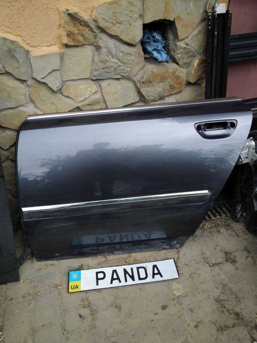 наявність Audi A6 C7 дверка задня права седан avant A8 D3 A8L D4 long